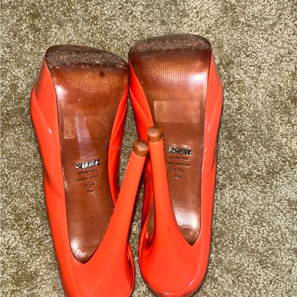Italian designer shoes. Worn less than 5 times because I’m very tall - Picture 2 of 9